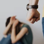 خشونت خانگی