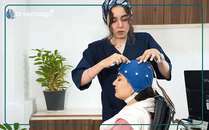 تکنولوژی آر تی ام اس (rTMS) چیست و چگونه کار می‌کند؟